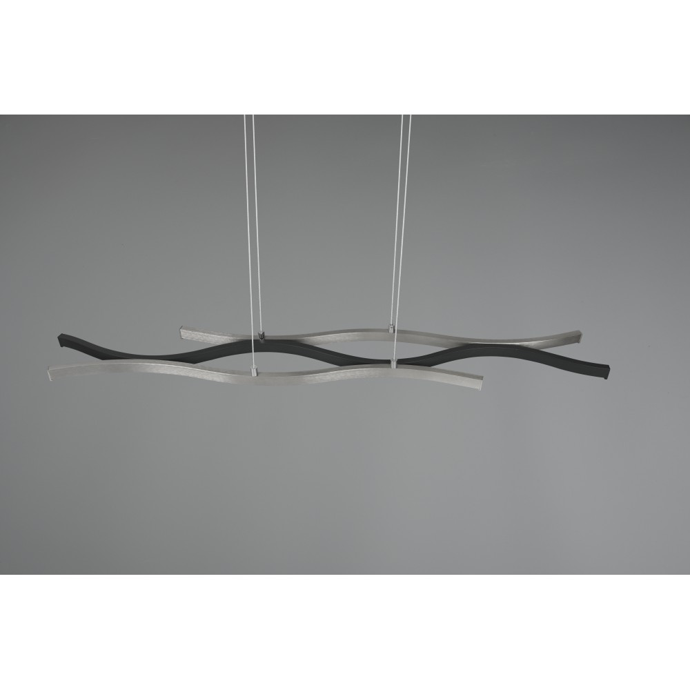 Κρεμαστό φωτιστικό με καμπύλες της Trio lighting .