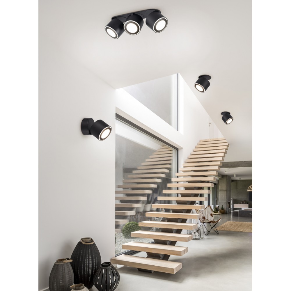 Τριπλό  spot led της Trio lighting με 2 πηγές φωτισμού σε μαύρο ματ.