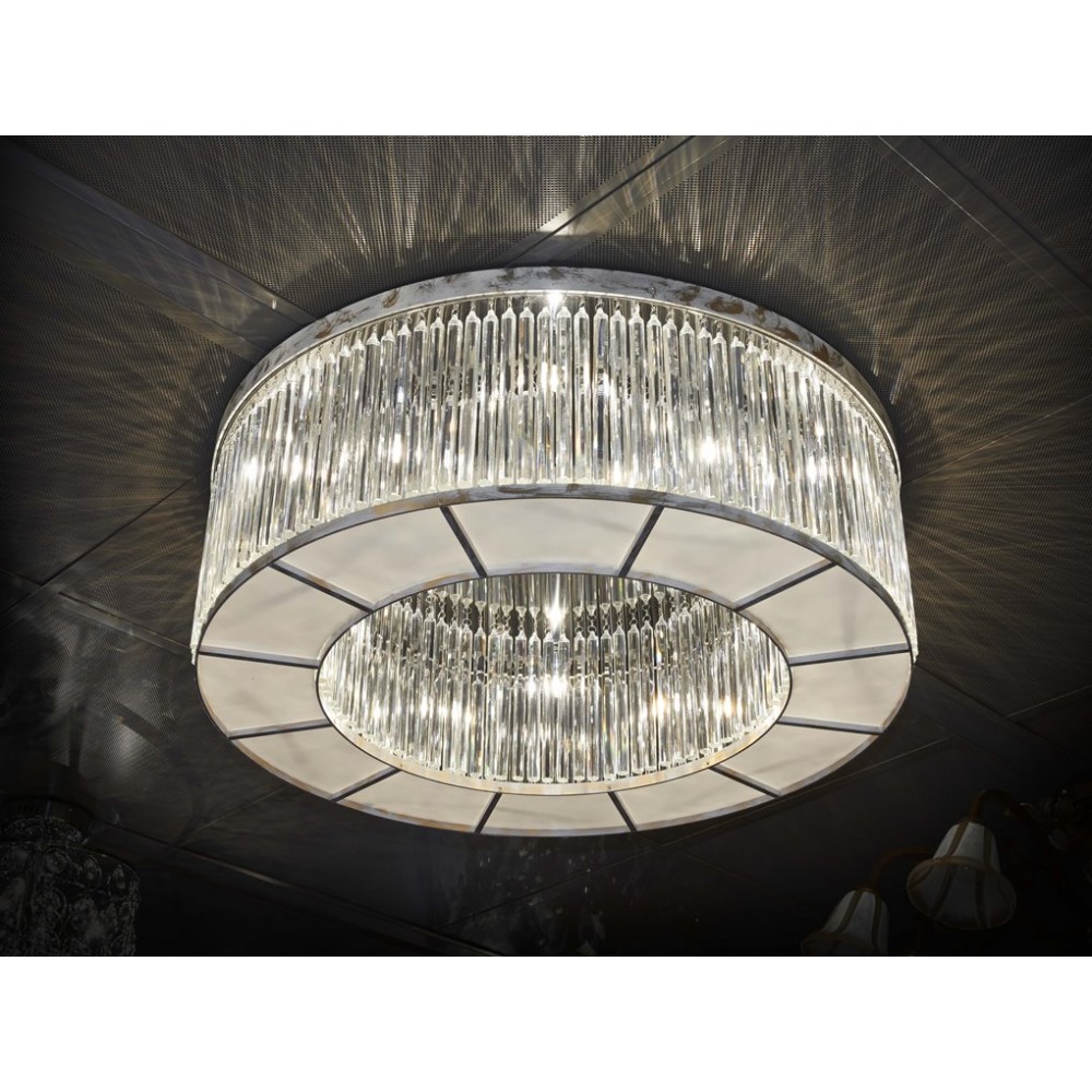Ceiling light in de cape with crystals