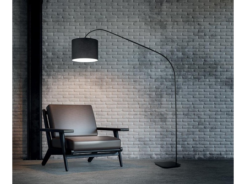 Floor lamp in metal frame with lampshade Floor lamp in metal frame with lampshade