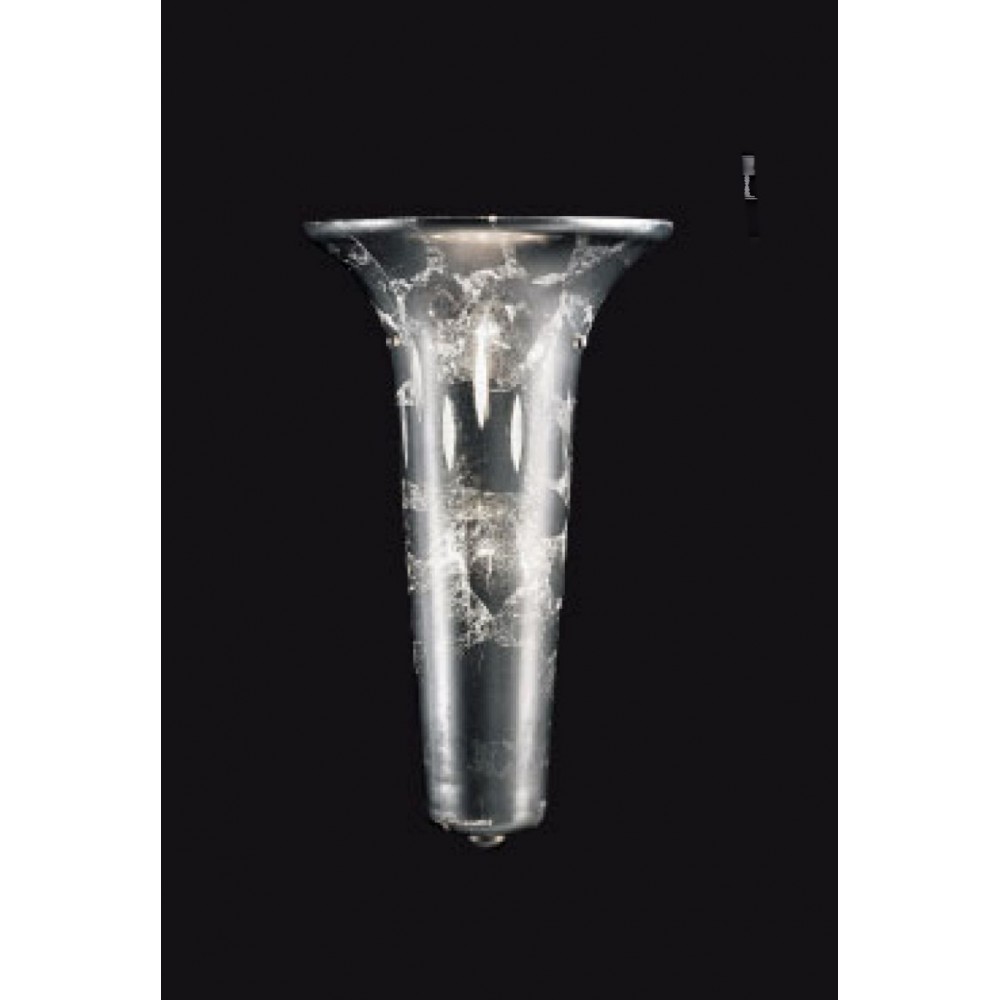 Επιδαπέδιο φωτιστικό σε χρώμιο με ασημί χειροποίητο γυαλί ιταλικής προέλευσης .